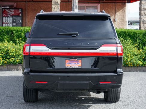 Used 2020 Lincoln Navigator Reserve w/ Equipment Group 208A Reserve image 7
