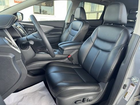 Used 2024 Nissan Murano SV w/ SV Midnight Edition Package image 21