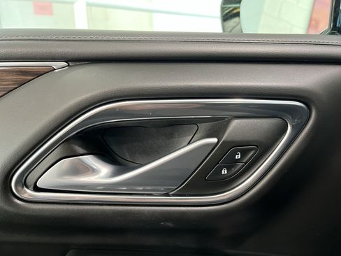 Used 2022 Chevrolet Tahoe LT w/ Luxury Package image 30