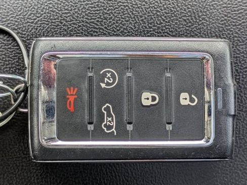 Used 2024 Jeep Grand Cherokee Limited 4xe image 35