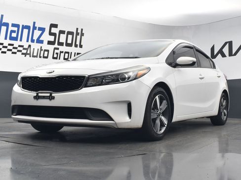 Used 2018 Kia Forte LX w/ LX Popular Package image 17