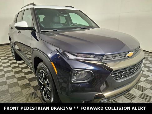 Used 2021 Chevrolet TrailBlazer ACTIV w/ Sun and Liftgate Package image 7