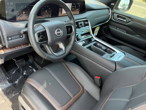 New 2026 Nissan Armada SL w/ Captain's Chari Seat Package AWD/4WD image 16