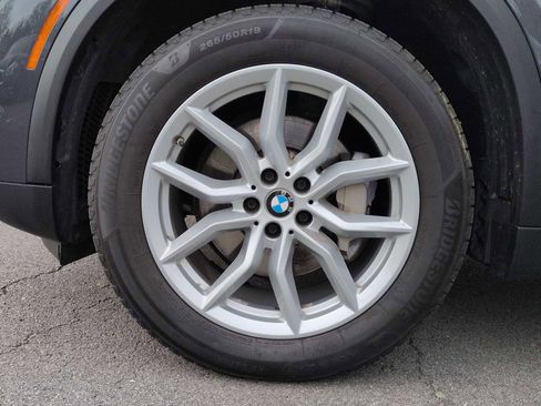 Used 2021 BMW X5 xDrive40i w/ Premium Package AWD/4WD image 14