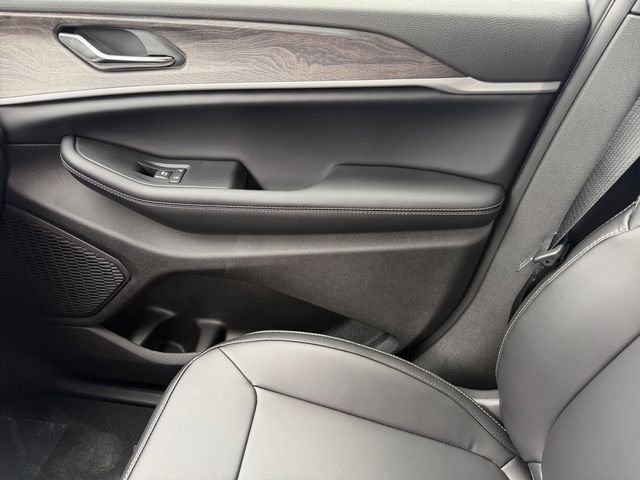 New 2026 Jeep Grand Cherokee Limited AWD/4WD image 17