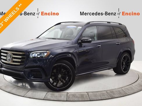 Used 2026 Mercedes-Benz GLS 450 4MATIC image 1