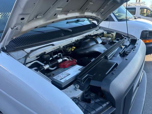 Used 2014 Ford E-150 and Econoline 150 image 39