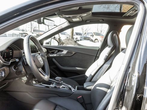 Used 2023 Audi S4 Premium Plus w/ Premium Plus Package image 29