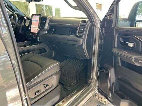 New 2026 RAM 2500 Limited image 28