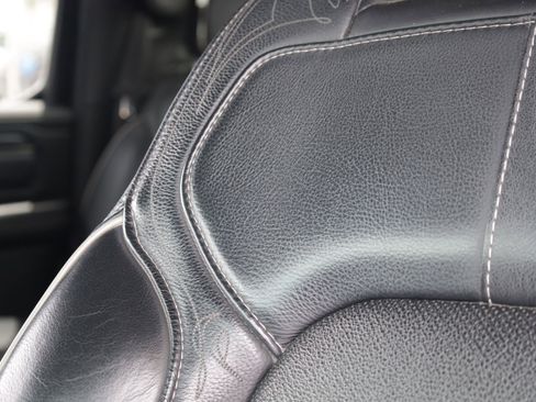 Used 2019 RAM 1500 Limited AWD/4WD image 18