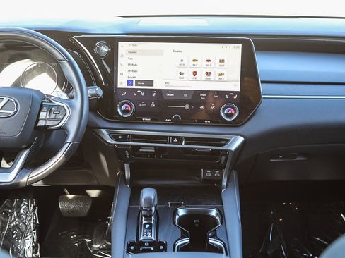 Used 2024 Lexus RX 350 Premium w/ Accessory Package (Z1) image 13