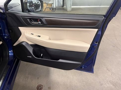 Used 2016 Subaru Legacy 2.5i Limited image 12