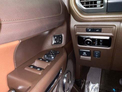 Used 2023 Ford Expedition King Ranch RWD image 20