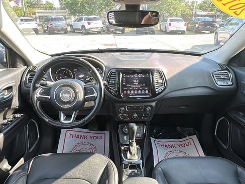 Used 2019 Jeep Compass Limited AWD/4WD image 15