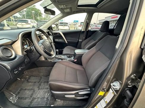 Used 2013 Toyota RAV4 XLE AWD/4WD image 24