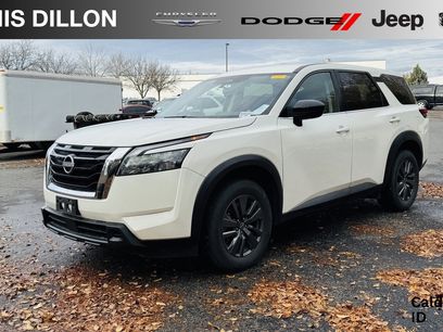 Used 2024 Nissan Pathfinder S