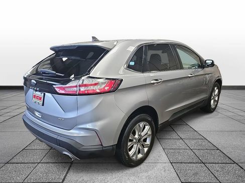 Used 2024 Ford Edge Titanium image 5