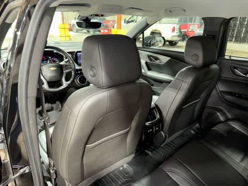 Used 2019 Chevrolet Blazer LT w/ Sound & Technology Package AWD/4WD image 27