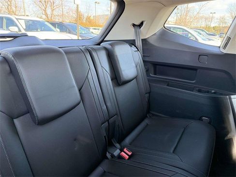 Used 2020 Volkswagen Atlas SE w/ Towing Package image 17