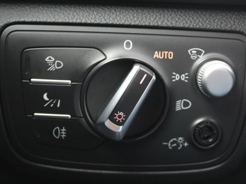 Used 2013 Audi S6 Prestige AWD/4WD image 12