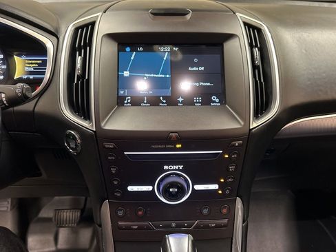 Used 2016 Ford Edge Titanium w/ Equipment Group 301A AWD/4WD image 24