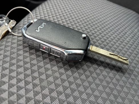 Used 2025 Kia Soul LX w/ LX Technology Package FWD image 18