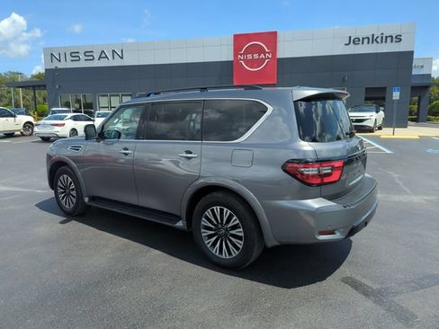 Certified 2023 Nissan Armada SL w/ Midnight Edition Package RWD image 9