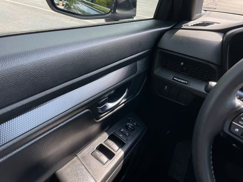 Certified 2023 Honda CR-V Sport image 22