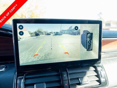 Used 2023 Lincoln Navigator Reserve image 9