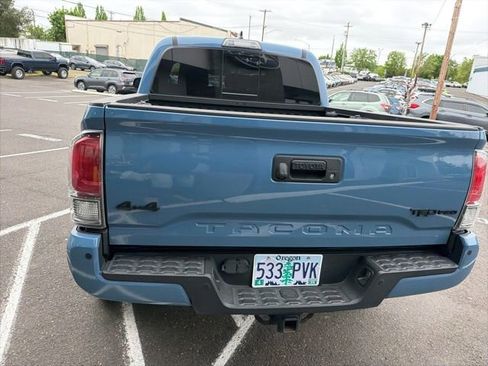 Used 2018 Toyota Tacoma TRD Pro AWD/4WD image 7