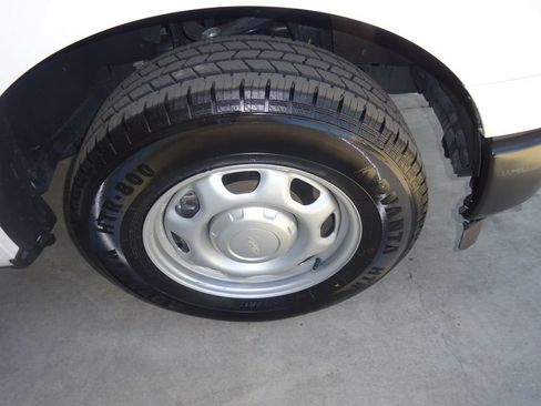 Used 2024 Ford F150 XL RWD image 10