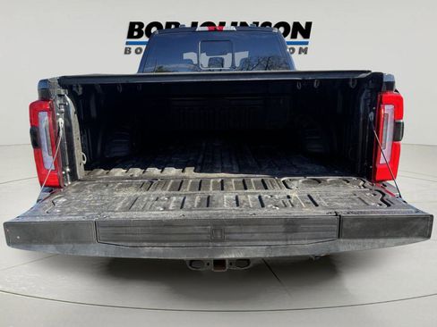 Used 2026 Ford F350 Platinum w/ Platinum Plus Package AWD/4WD image 8