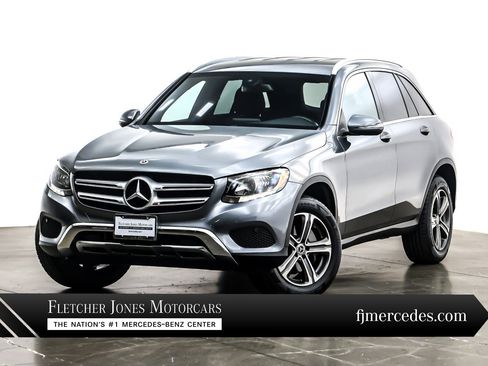 Used 2019 Mercedes-Benz GLC 300 image 1
