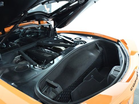 Used 2023 Chevrolet Corvette Stingray Premium Cpe w/ Z51 Performance Package image 23