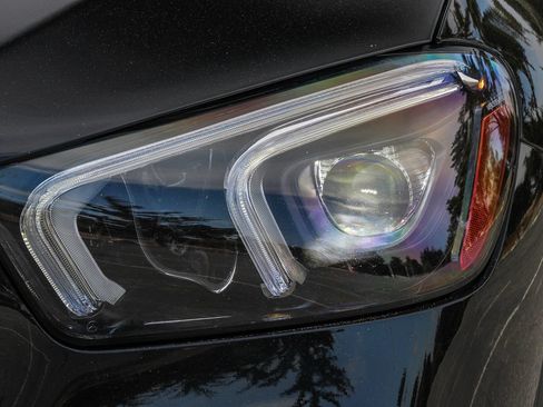 Certified 2021 Mercedes-Benz GLE 350 4MATIC w/ Premium Package image 5