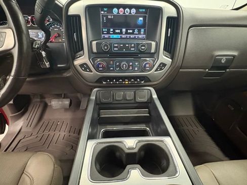 Used 2018 GMC Sierra 1500 SLT image 17