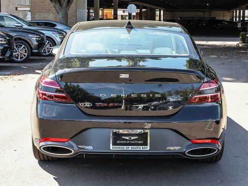 New 2026 Genesis G70 2.5T Prestige image 5