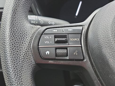 Used 2024 Honda CR-V EX image 16