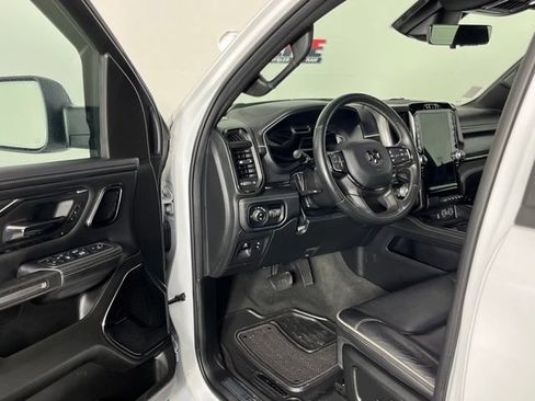 Used 2024 RAM 1500 Limited AWD/4WD image 25
