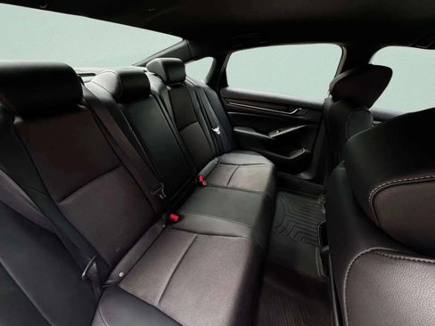 Used 2022 Honda Accord Sport image 12