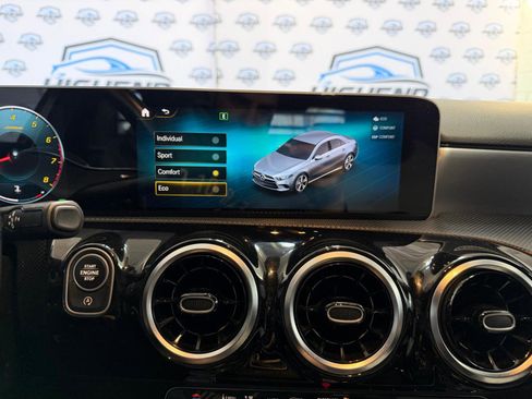 Used 2019 Mercedes-Benz A 220 4MATIC image 39