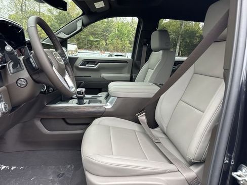 New 2026 GMC Sierra 1500 SLT w/ SLT Premium Package image 11