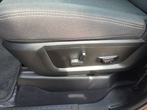 Used 2026 RAM 2500 Big Horn AWD/4WD image 15