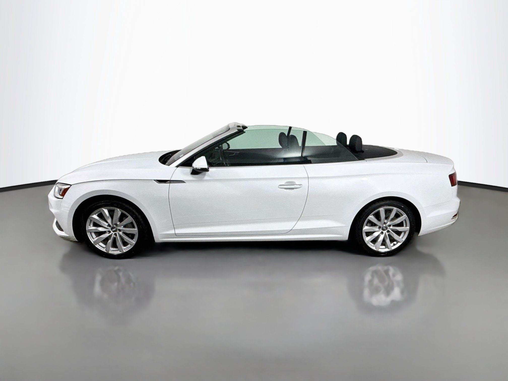 Used 2018 Audi A5 2.0T Premium Plus w/ Premium Plus AWD/4WD image 4