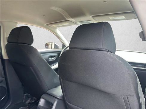 Used 2025 Honda HR-V LX image 23