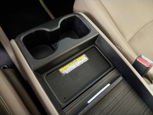 Used 2019 Honda Odyssey Elite image 15