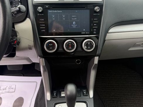 Used 2017 Subaru Forester 2.5i Premium w/ All-Weather Package image 20