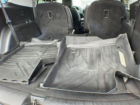 Used 2021 Chevrolet Traverse Premier w/ LPO, Floor Liner Package image 24