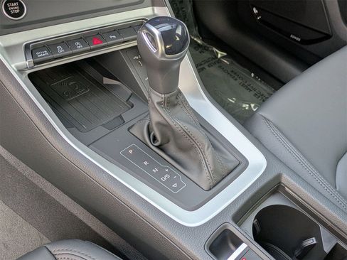 New 2025 Audi Q3 2.0T Premium image 7