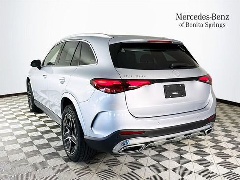 Used 2026 Mercedes-Benz GLC 300 image 5